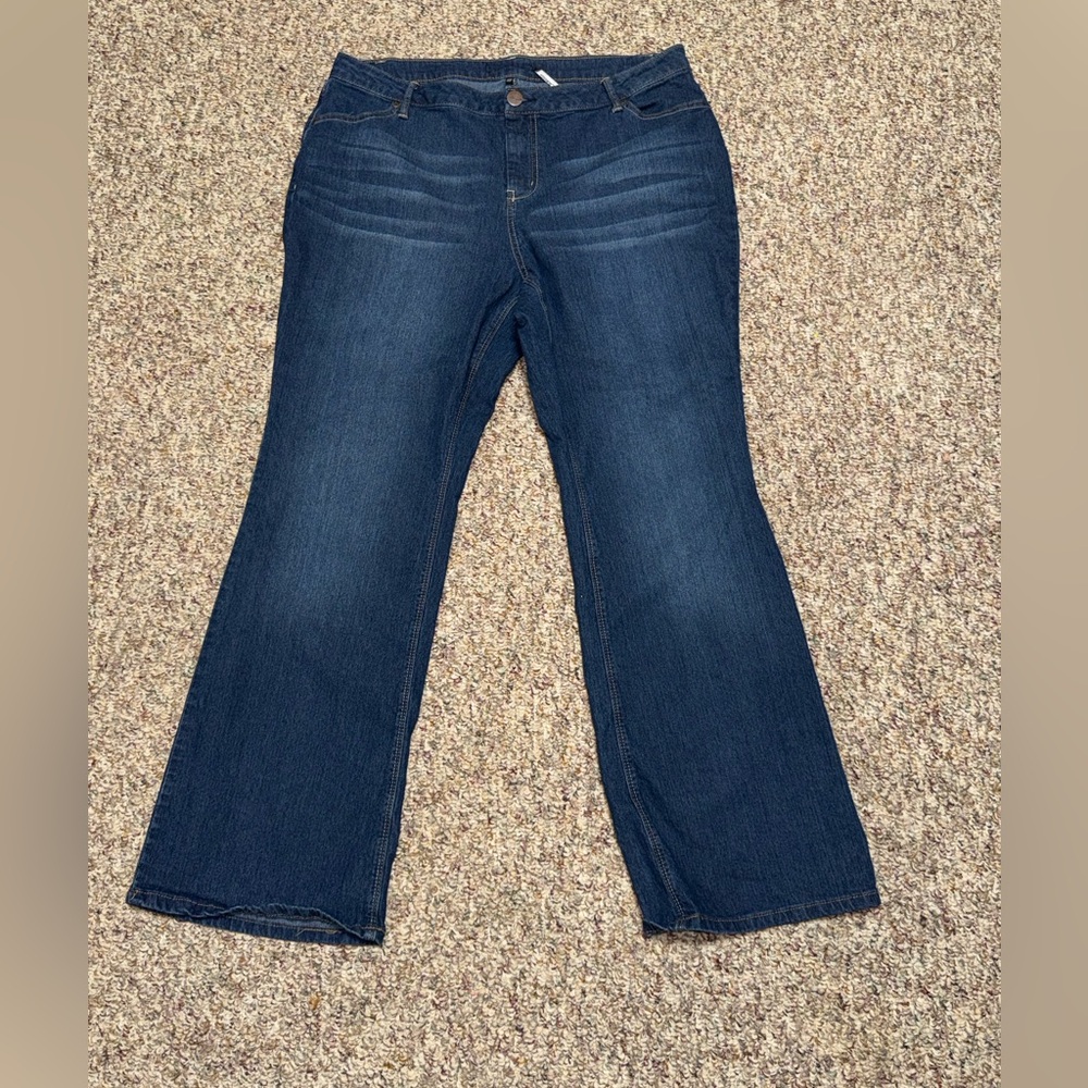 Women's size 16W Classic Blue Women's Jeans, womens size 16 bootcut